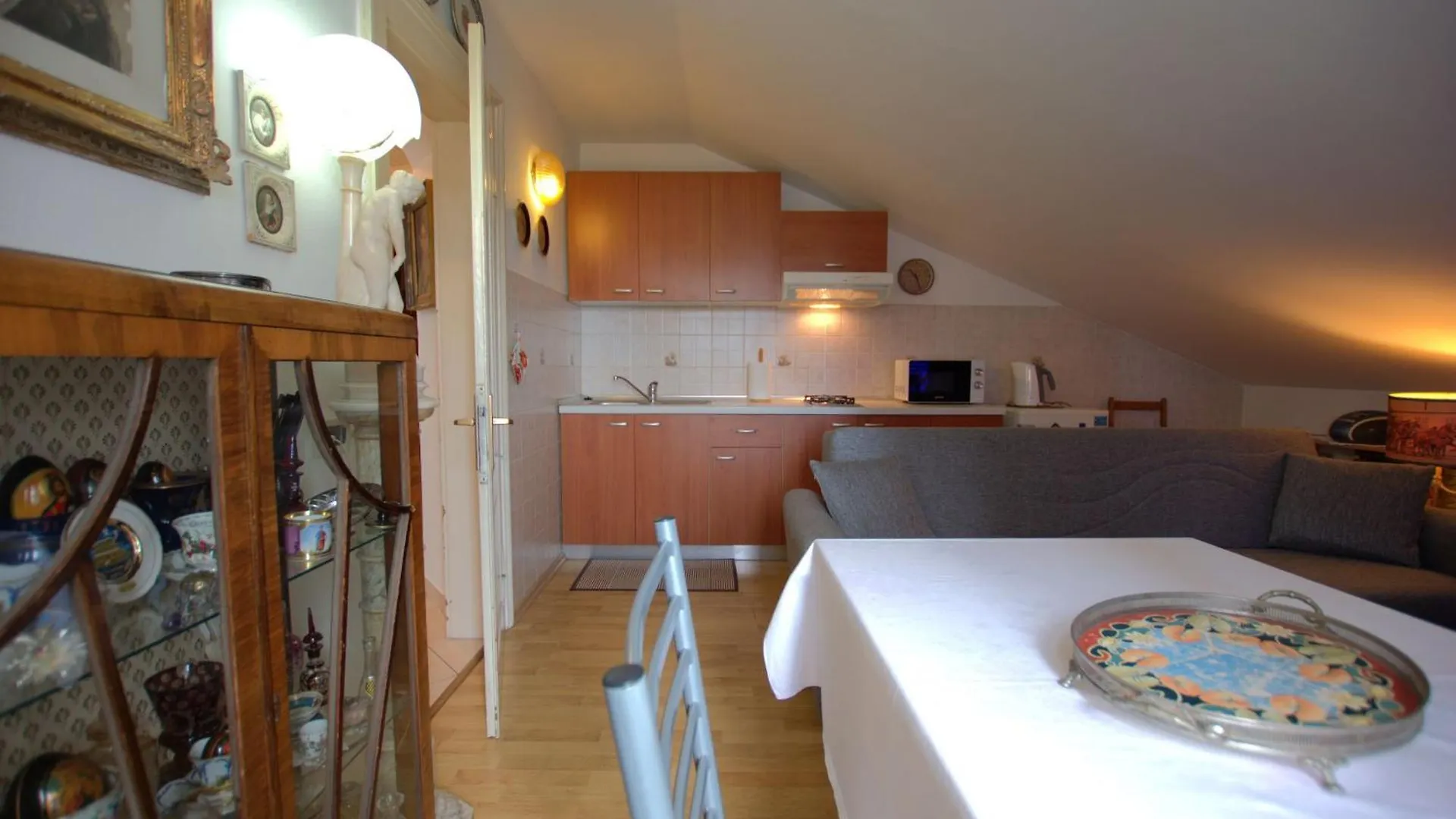 Apartment Volosko For Two Opatija Croatia