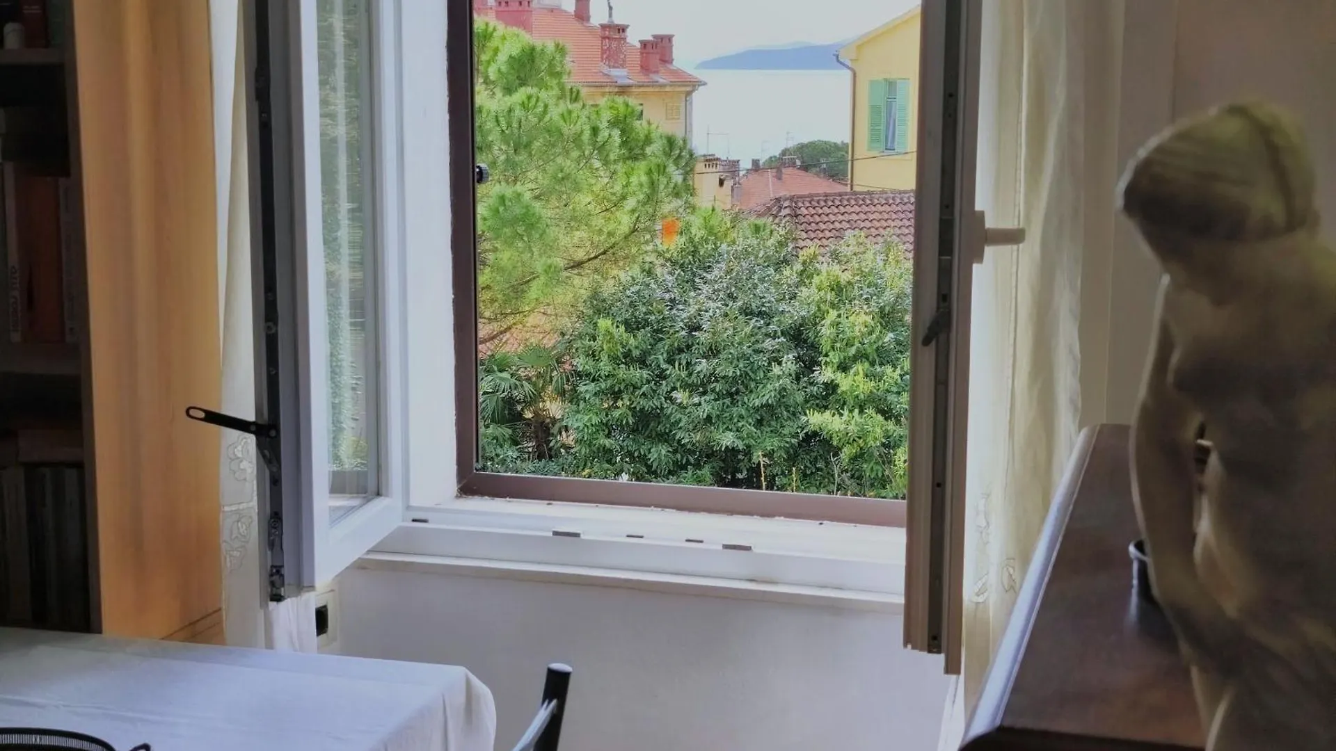 Apartment Volosko For Two Opatija